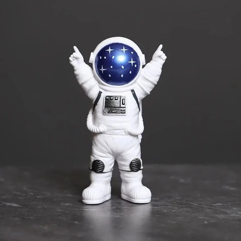 Kit com 04 Incríveis Bonecos Miniaturas de Astronautas